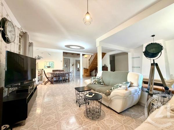Maison à vendre  5 pièces - 167 m 2   LUNEL  - 34