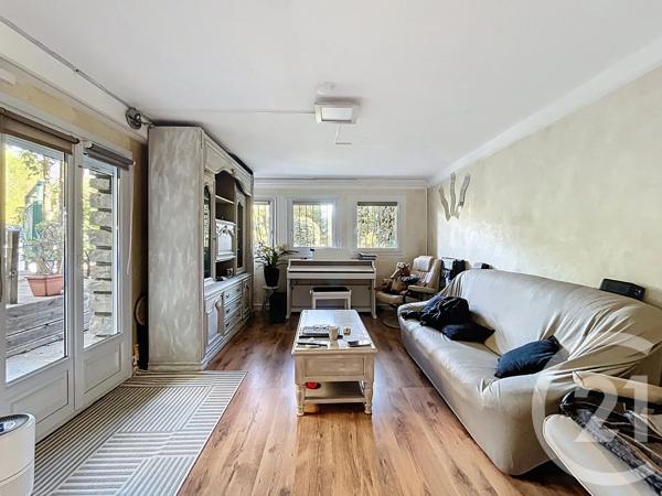 Maison à vendre  8 pièces - 187 m 2   LE CRES  - 34