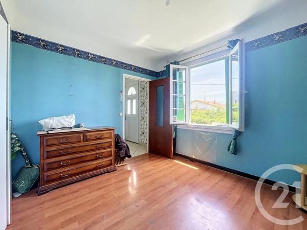 Maison à vendre  8 pièces - 187 m 2   LE CRES  - 34