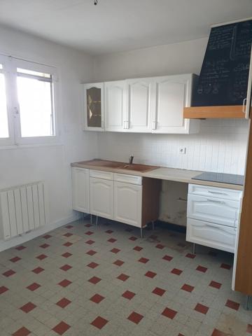 Maison mitoyenne à rénover