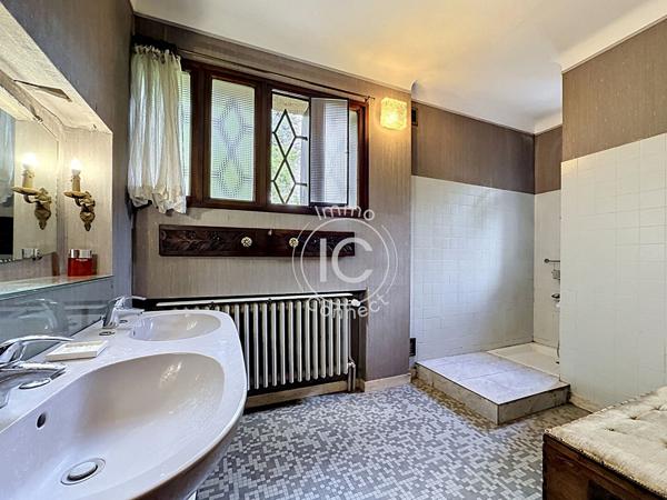 Maison à potentiel avec grand sous-sol et jardin - Oullins Pierre-Bénite - Oullins pierre benite