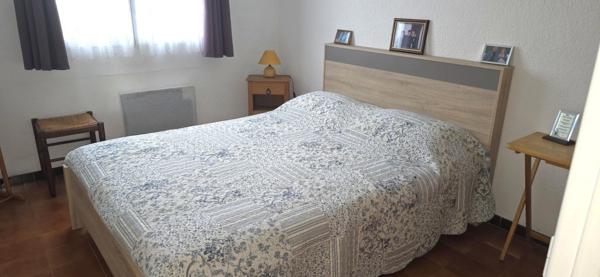 Ensemble immobilier T11 de 279 m2 avec garage, caves et hangar sur 816 m2 de terrain