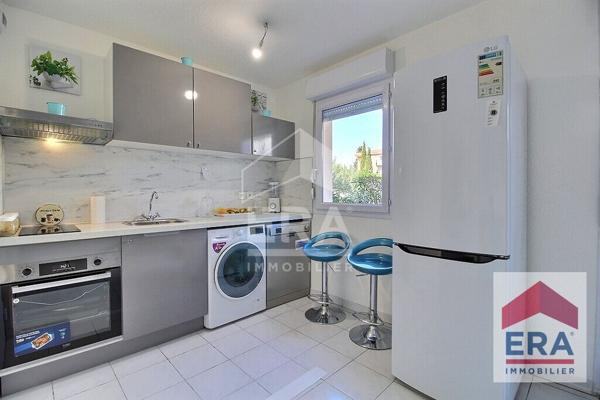 Appartement Avignon 2 pièces - 1 chambre - Balcon - Stationnement privatif
