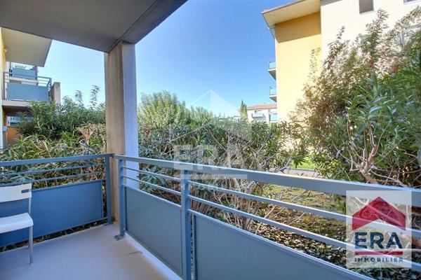 Appartement Avignon 2 pièces - 1 chambre - Balcon - Stationnement privatif