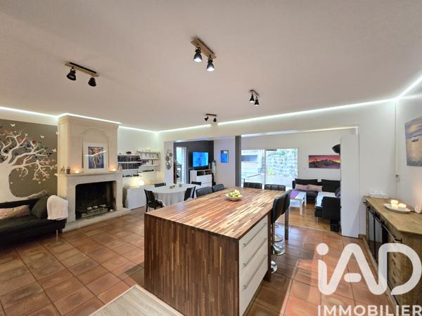 Maison à vendre 6 pièces 163 m² Saint-Caprais-de-Bordeaux