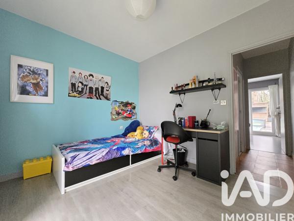 Maison à vendre 6 pièces 163 m² Saint-Caprais-de-Bordeaux