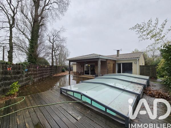 Maison à vendre 6 pièces 163 m² Saint-Caprais-de-Bordeaux