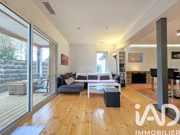 Maison à vendre 6 pièces 163 m² Saint-Caprais-de-Bordeaux