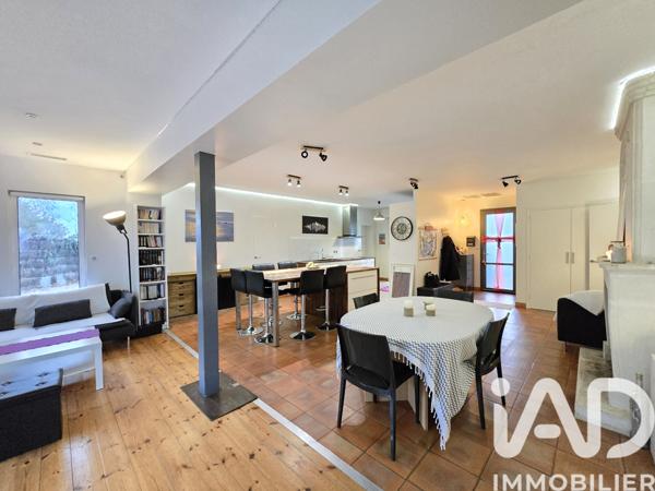 Maison à vendre 6 pièces 163 m² Saint-Caprais-de-Bordeaux