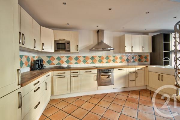 Appartement F3 à vendre  3 pièces - 112 m2 VILLEFRANCHE SUR MER - 06