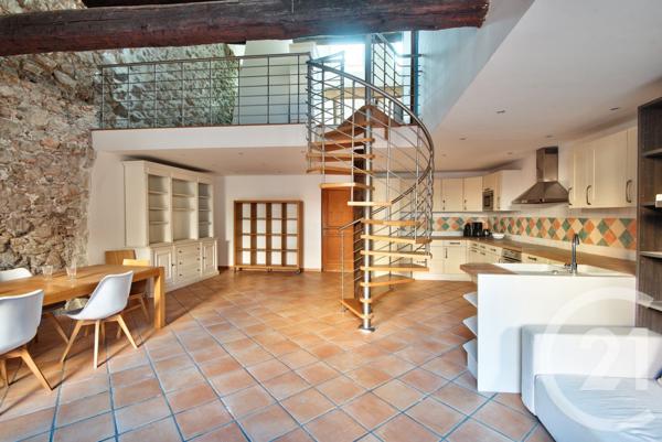 Appartement F3 à vendre  3 pièces - 112 m2 VILLEFRANCHE SUR MER - 06