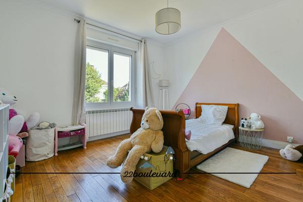 Maison 5 pièces - 101 m² Exclusivité efficity