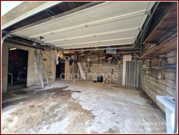 Dpt Yonne (89), CHEU maison 165 M2, 4 chambres, cuisine équipée, 1 salle d'eau, 1 salle de bain