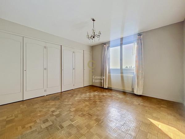 Maison semi plain-pied de 204 m² sur 1 074 m² à Bondues