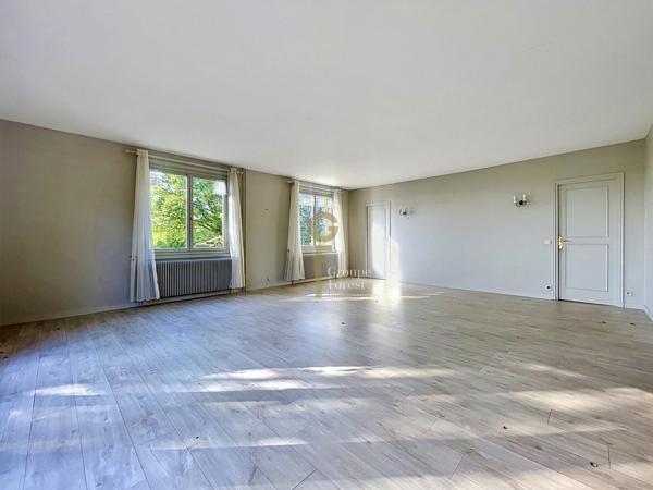 Maison semi plain-pied de 204 m² sur 1 074 m² à Bondues