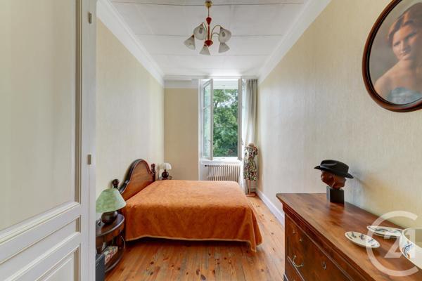 Appartement F3 à vendre  3 pièces - 94,64 m2 LYON - 69001