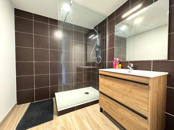 Appartement 3 pièce(s) 2 chambre(s) 65.2 m²