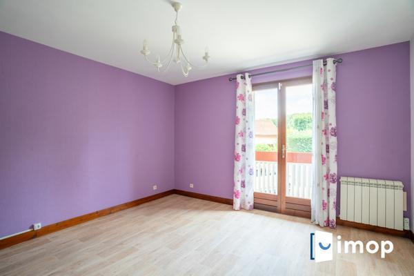 Maison 6 chambres avec sous-sol et terrasse