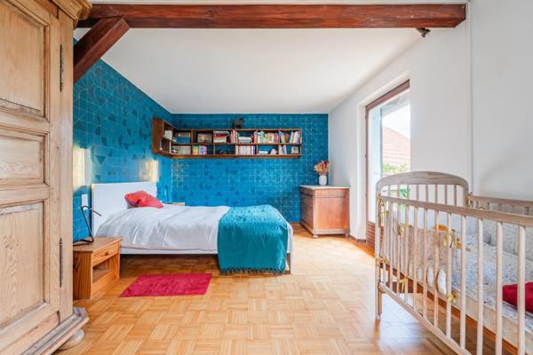 67206 MITTELHAUSBERGEN - Corps de ferme alsacien avec gîtes, grange et puits historique