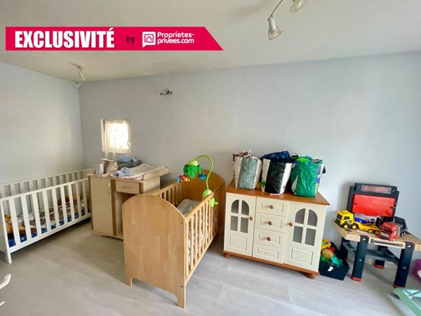 Maison Saint Seurin Sur L'sle 4 pièce(s) 90 m2 beau jardin divisible