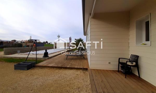 Très beau pavillon de plain pied avec piscine