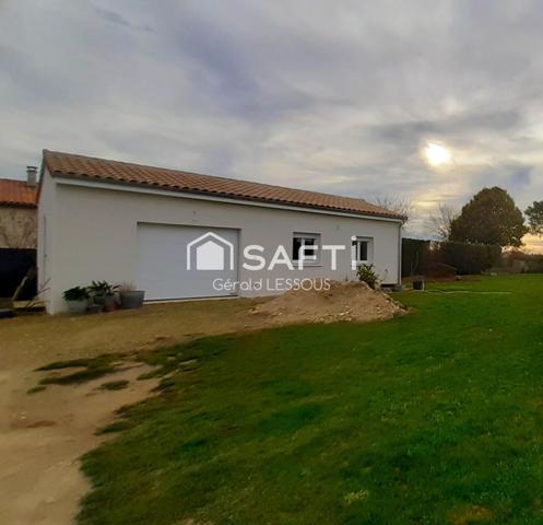Très beau pavillon de plain pied avec piscine