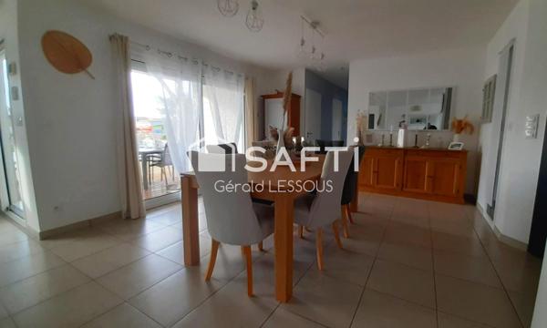 Très beau pavillon de plain pied avec piscine