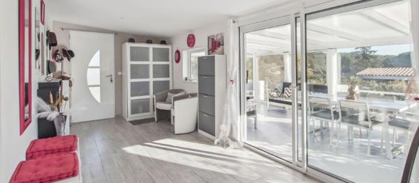 Saint Aygulf, Villa de plain pied, Piscine, Proche de la mer et des commerces