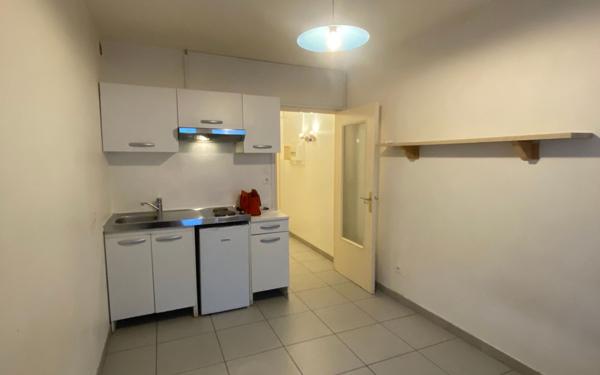 Appartement à louer    1 pièce •  Strasbourg