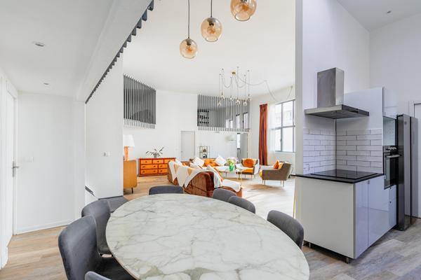Maison-loft à destination commerciale