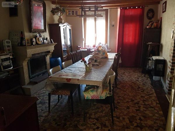 Maison de ville à vendre à La Flèche dans la Sarthe (72200), ref : 1183