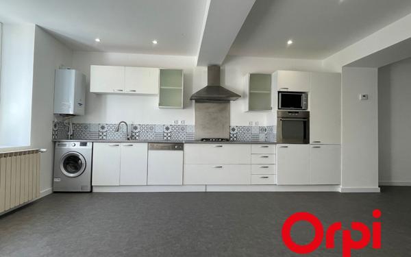 Maison à vendre    3 pièces • 79,17 m2 Vénissieux