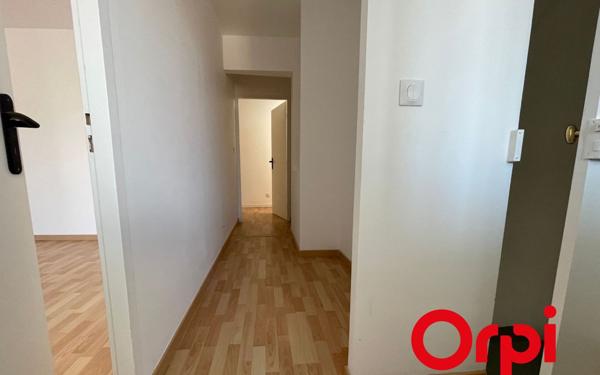 Maison à vendre    3 pièces • 79,17 m2 Vénissieux
