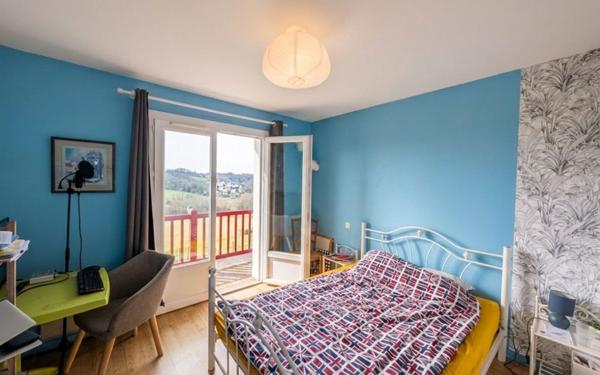 Maison à vendre    9 pièces •  Saint-Aubin