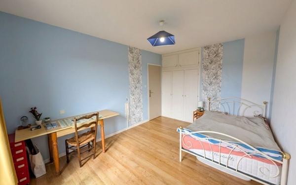 Maison à vendre    9 pièces •  Saint-Aubin