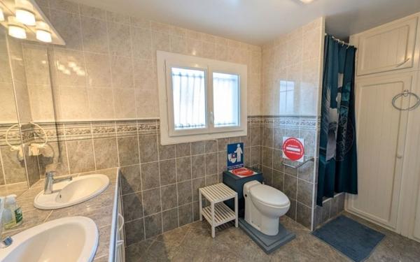 Maison à vendre    9 pièces •  Saint-Aubin