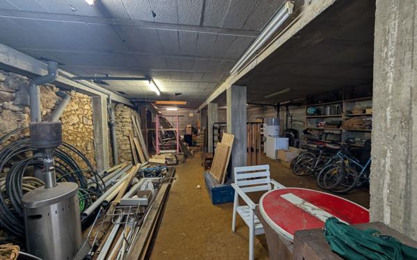 Maison à vendre    9 pièces •  Saint-Aubin