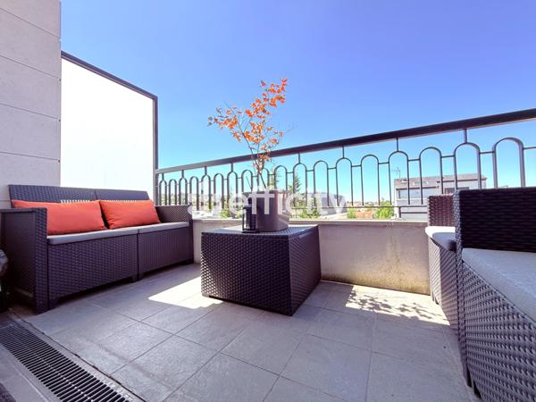 Appartement 4 pièces - 100 m² Exclusivité efficity