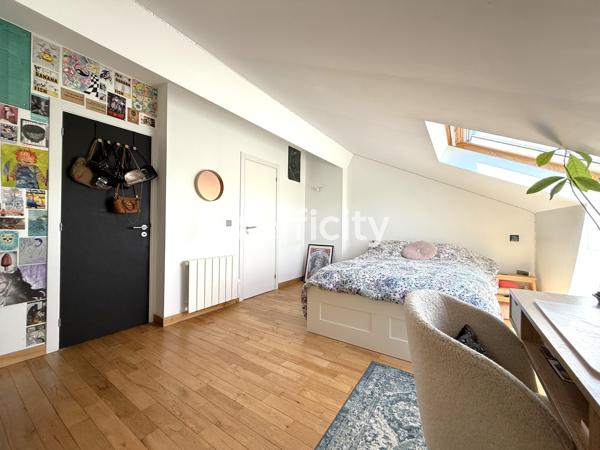 Appartement 4 pièces - 100 m² Exclusivité efficity