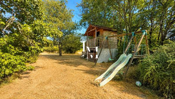 Maison modulaire T5 sur terrain agricole d'1,4 hectares