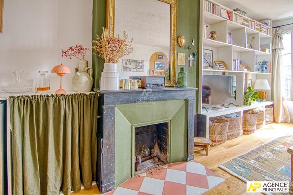 Versailles Notre-Dame Appartement 2 pièces 55 m² carrez situé au 4ème et dernier étage €425 000 ** - Référence 25828