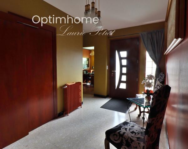 Maison à vendre 10 pièces BARBEZIEUX SAINT HILAIRE (16) Quartier calme proche du centre