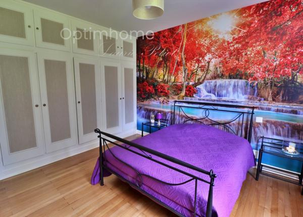 Maison à vendre 10 pièces BARBEZIEUX SAINT HILAIRE (16) Quartier calme proche du centre