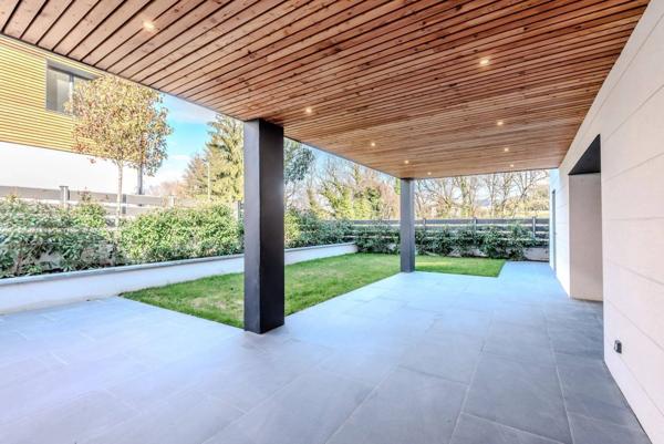 Grand appartement avec 118m2 de Terrasse