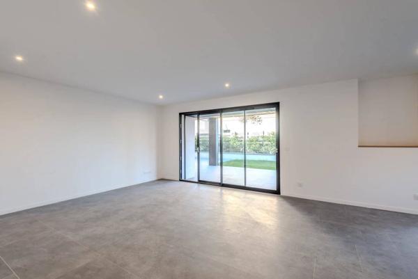 Grand appartement avec 118m2 de Terrasse