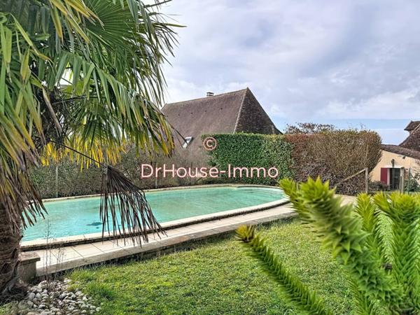 Maison à vendre 8 pièces de 312 m²