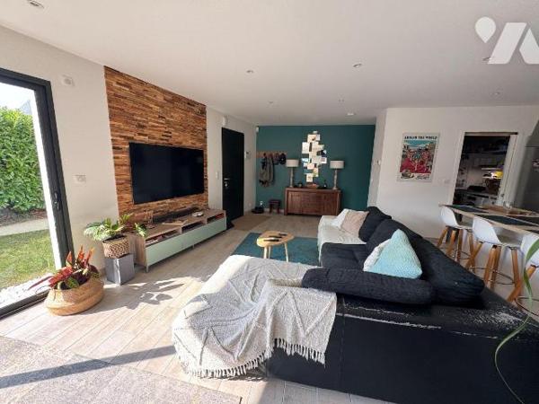 A VENDRE - LA BAULE ESCOUBLAC - SECTEUR KERQUESSAUD- BELLE MAISON T5 DE 2018 :
Dans secteur ré...