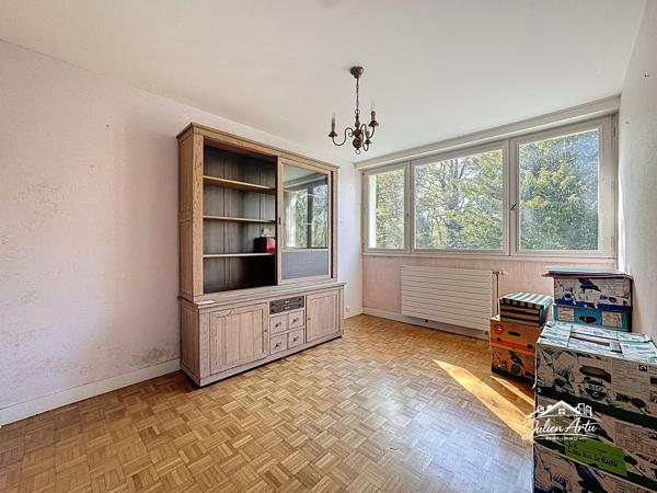 Propriété de 194 m2 sur 2000m2 de parcelle