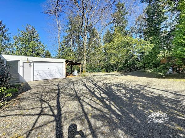 Propriété de 194 m2 sur 2000m2 de parcelle