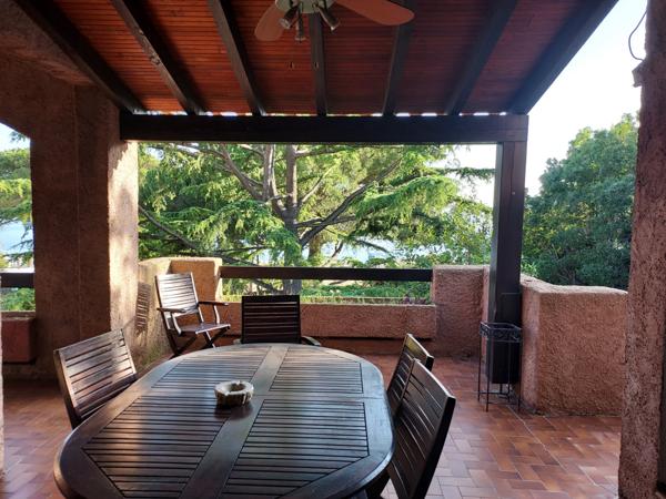 8 pièces 298,47 m2 et 2000m2 de terrain route des sanguinaires villa vue mer  Ajaccio (20000)